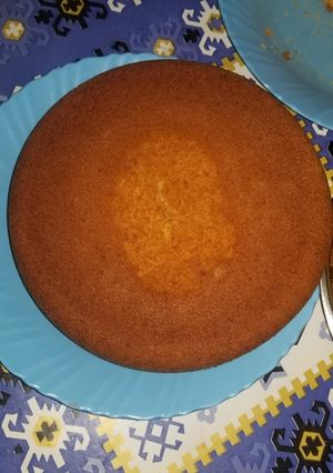 A picture of Vanilla Sponge cake#bakingingridient mombasa.