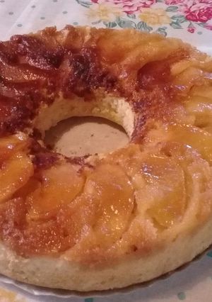 Una foto de Torta invertida de manzana