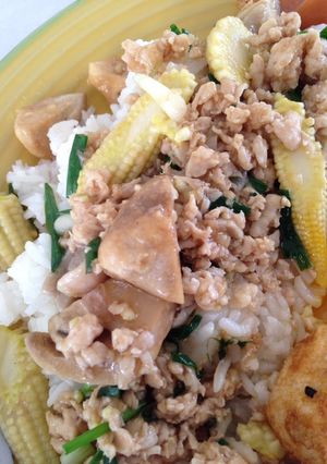 รูปของ ไก่สับผัดเห็ดน้ำมันหอย