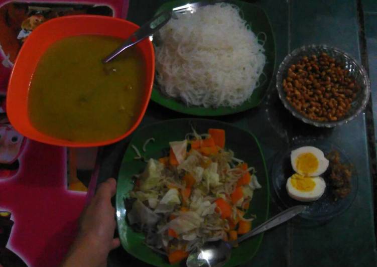 Resep Soto Sayur Ayam Yang Enak Banget