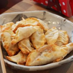 A picture of Banana and Chocolate Gyoza mini pie.