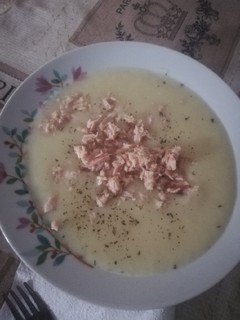 Una foto de Crema de espárragos blancos