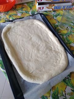 Foto di Base pizza con lievito madre