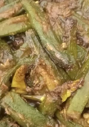 A picture of Masala bhindi.