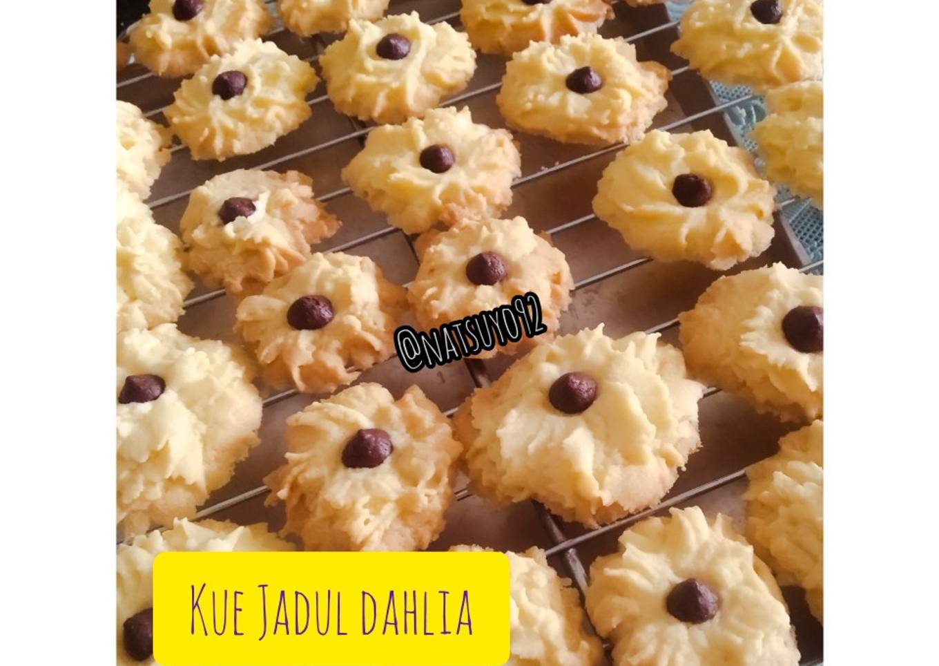 #5 Kue kering Dahlia