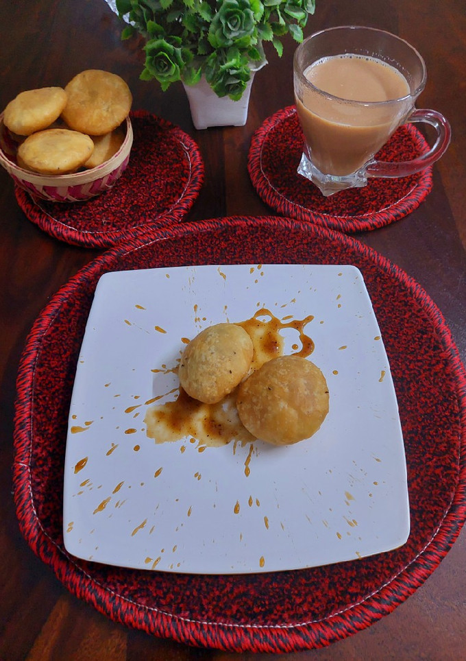 खस्ता मिनी कचौड़ी रेसिपी मुख्य फोटो