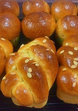 Hình của món Bánh mì kem tươi Hokkaido.