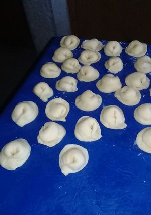 Una foto de Agñolotis de pollo zapallo y queso