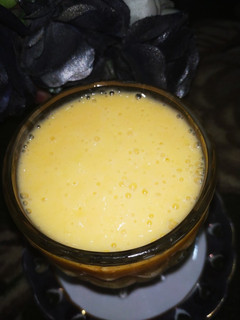 A picture of Mango shake.