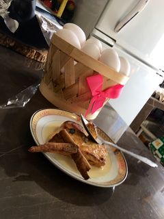 Una foto de Torrejas en leche 👩🏻🍳✨(para temporadas navideñas🎄)