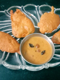 கற்பூரவல்லி இலை பஜ்ஜி செய்முறை முக்கிய புகைப்படம்