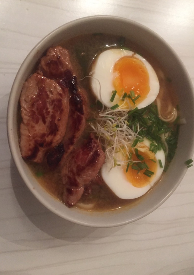 Una foto de Ramen Fusión de Solomillo Ibérico