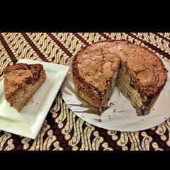 A picture of Cinnamon Roll Cake.