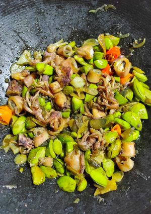 Foto resep Cumi petai asin