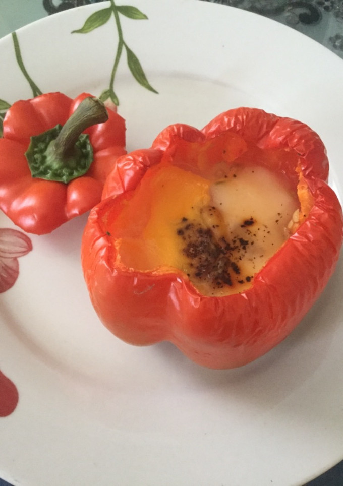 Una foto de Pimientos rellenos de huevo