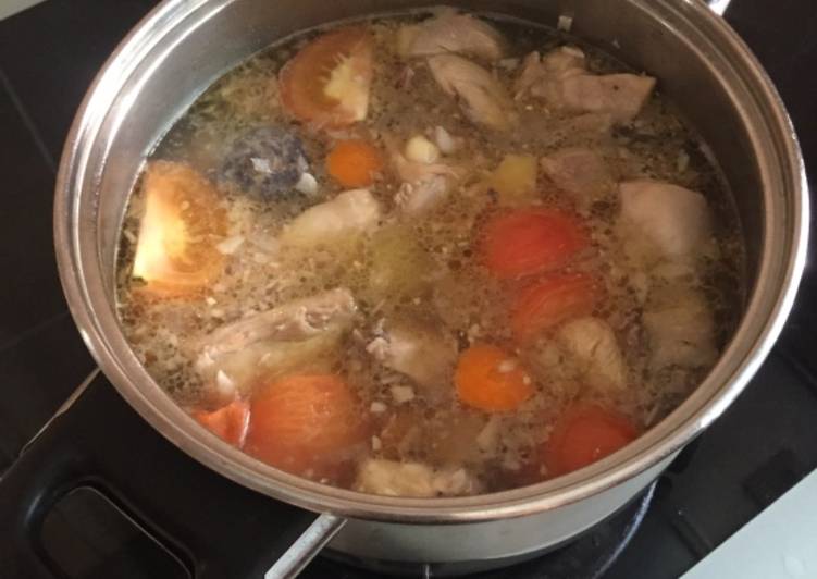 Cara Memasak Sup Ayam yang Bergizi