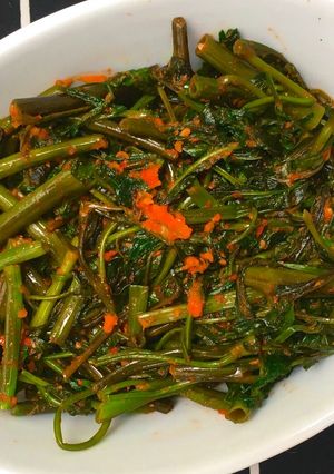 Foto resep Tumis Kangkung ala mama mertua
