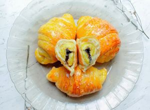 Foto resep Croissant Bread Choco Banana