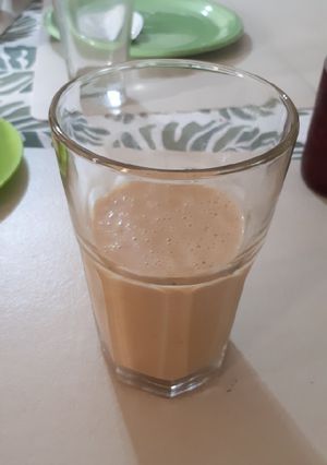 Una foto de Licuado de banana split