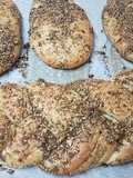 خبز الثوم والريحان