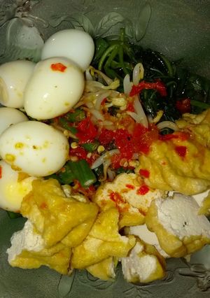 Foto resep Rujak Petis Madura