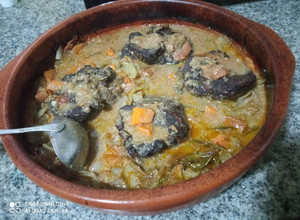 Foto principal de Carrillada al vino rosado y almendra