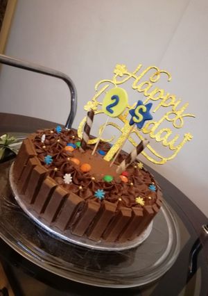 A picture of Chocolate malt cake.
