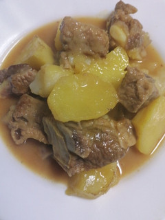 Una foto de Patatas con costillas