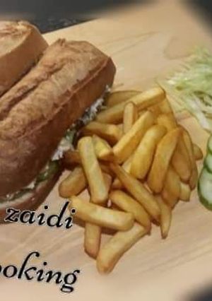 A picture of 🥖🐟🌽Tuna and Sweetcorn Baguette🌽🐟🥖.