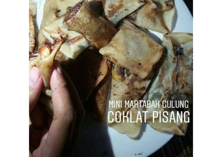 Mini martabak gulung coklat pisang