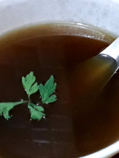 முடக்கத்தான் கீரை சூப் (Mudakkaththaan keerai soup recipe in tamil) செய்முறை முக்கிய புகைப்படம்