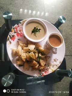 चटपटी फ्राइड इडली(chatpati fried idli recipe in hindi) रेसिपी मुख्य फोटो