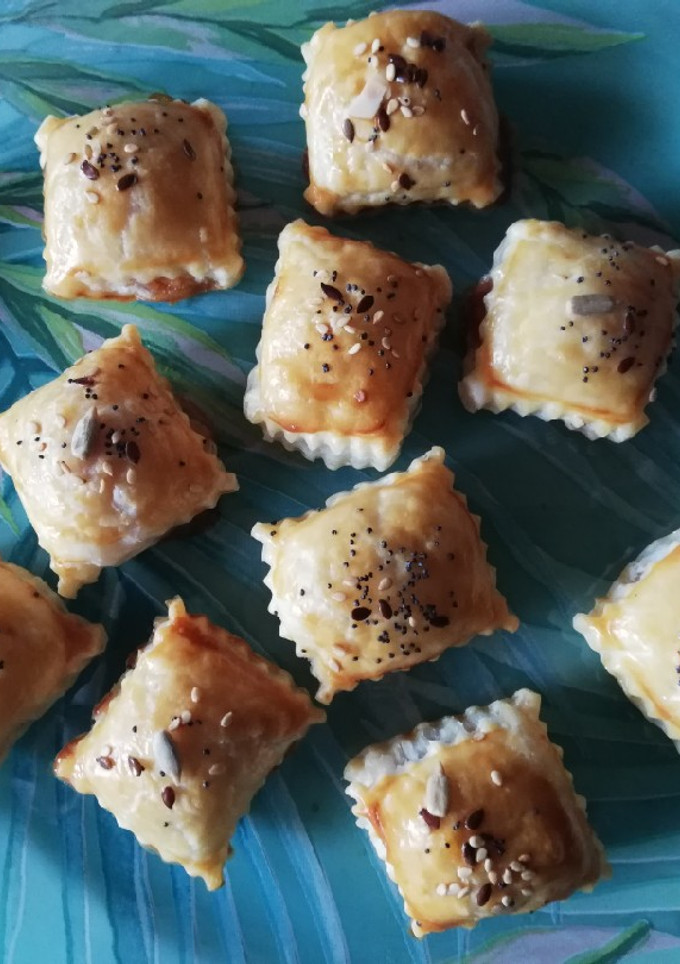 Una foto de Raviolis de hojaldre 'saladitos'