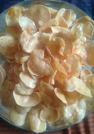 A picture of Potato chips.