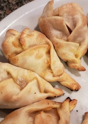 Una foto de Empanadas de Pollo bombin