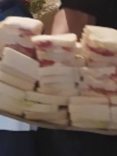 Una foto de Sándwiches surtidos