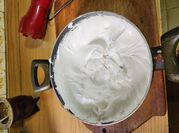 Una foto de relleno torta