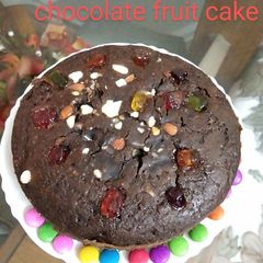 Chocolate fruit cake A picture of Chocolate fruit cake.