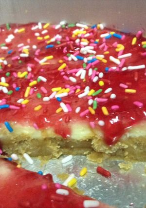 A picture of Yogurt cake حلا الزبدي.