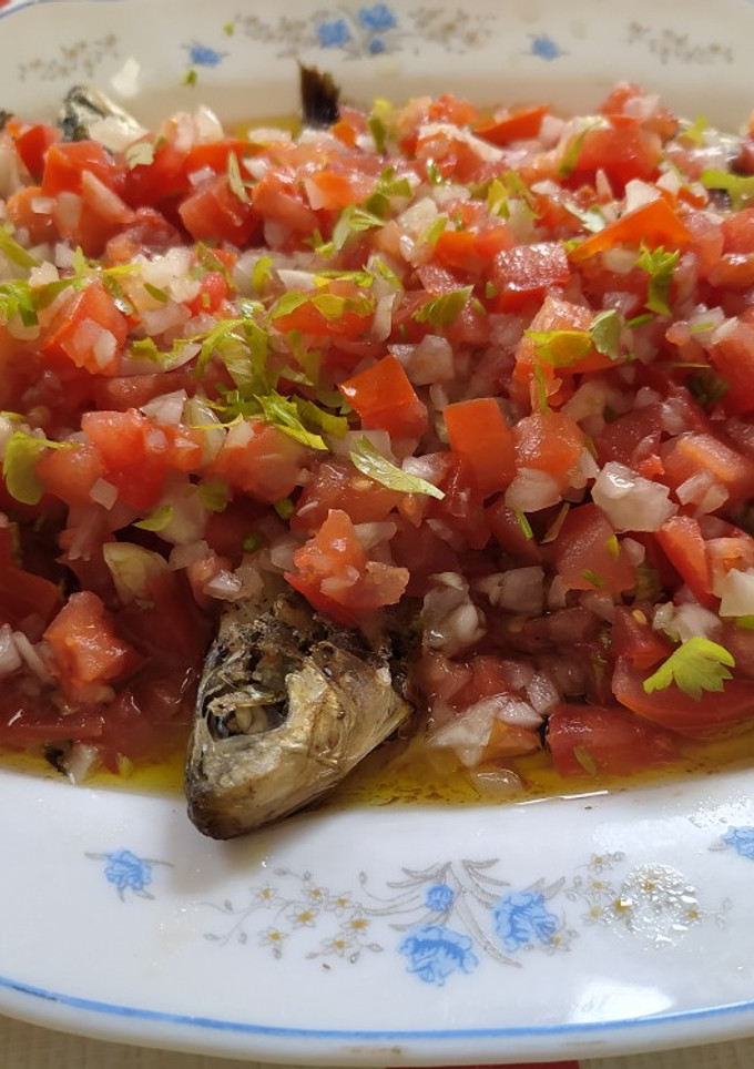 Una foto de Sardinas recicladas