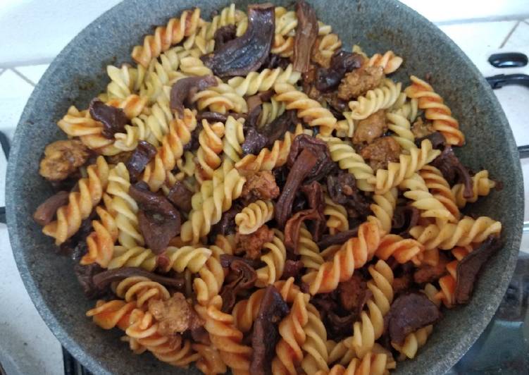 La pasta alla boscaiola