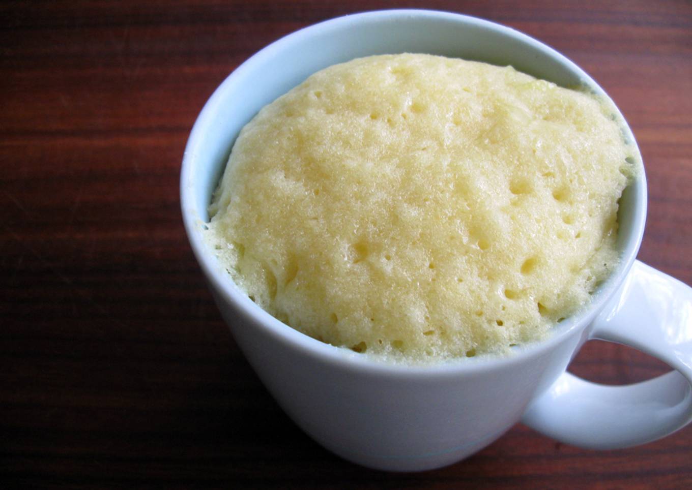 Instant Lemon Drizzle Mug Cake