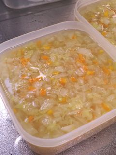 A picture of Mixed vegetable soup.
