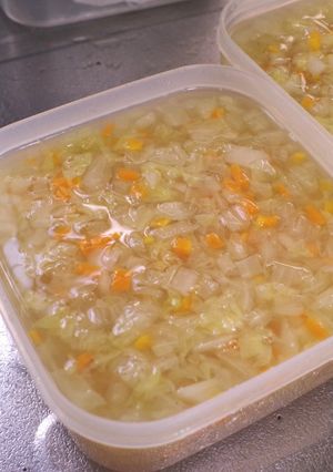 A picture of Mixed vegetable soup.