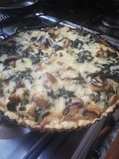 Una foto de Quiche de acelga y champiñones 🤩