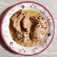 A picture of Chicken malai tikka.