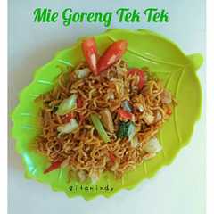 A picture of Mie Goreng Baso Sosis #BikinRamadanBerkesan.
