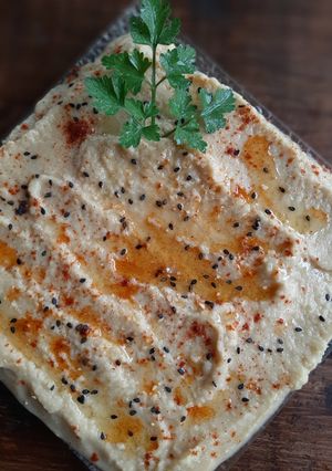 Una foto de Hummus de garbanzos