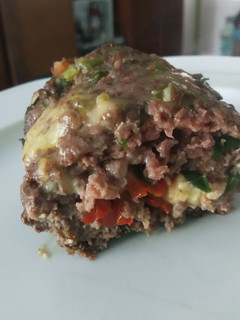 Una foto de Pan de carne relleno