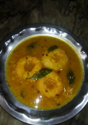 A picture of Leftover rice Sambhar Vada.